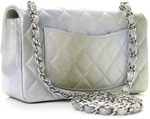 香奈儿小号金属灰绿色菱格链条包 Order 香奈儿小号金属灰绿色菱格链条包