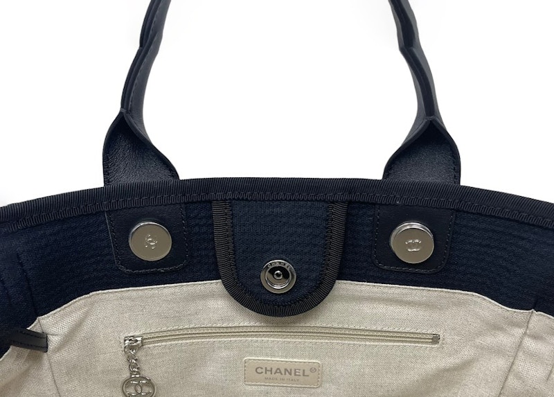 Lookbook Bolso de Compras Chanel Deauville Pequeño Negro