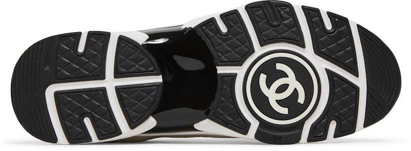 Sneaker Chanel 'Putih Hitam' G38301-Y55720-K3846 Shop Sneaker Chanel 'Putih Hitam' G38301-Y55720-K3846