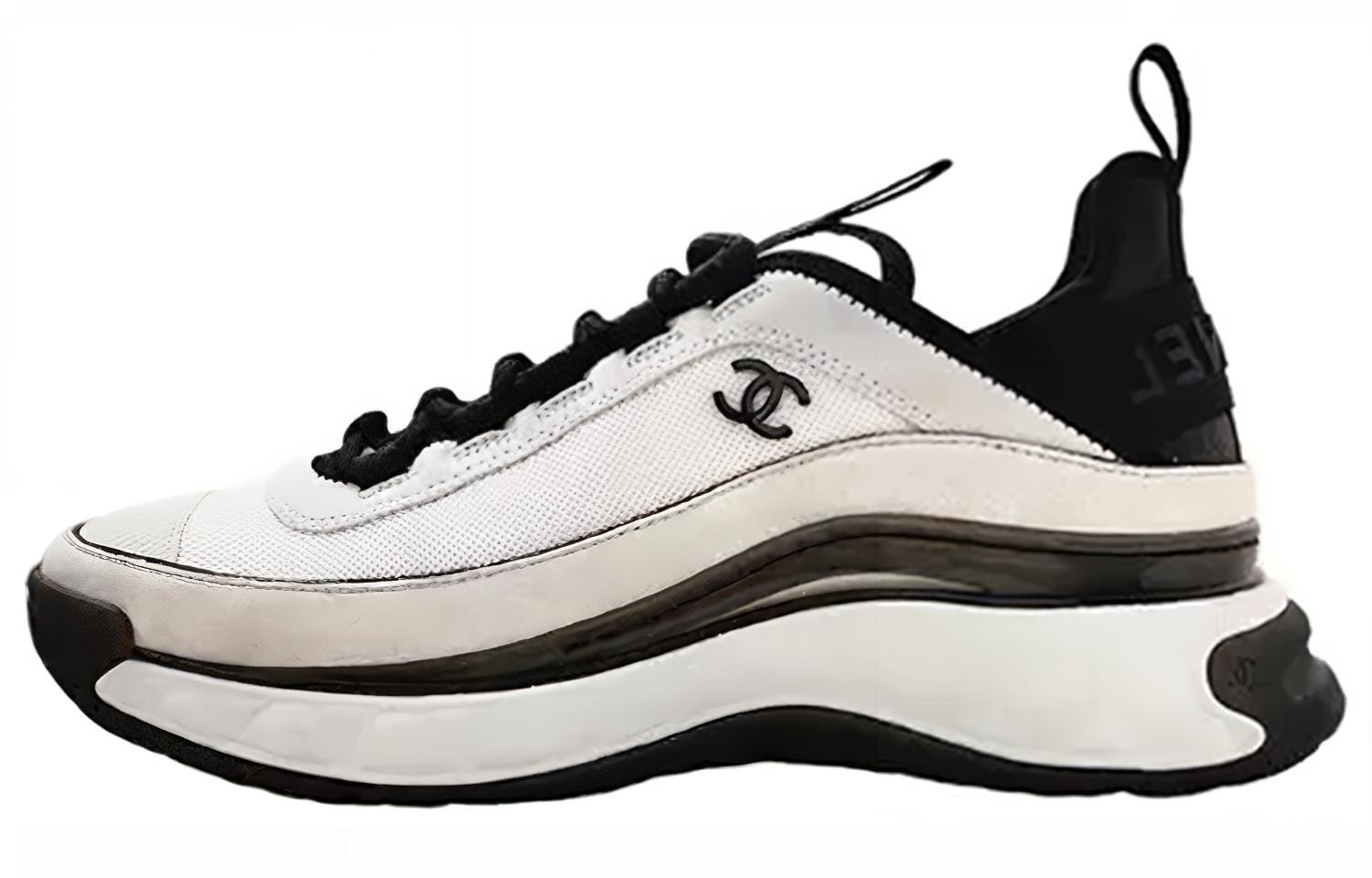 chanel-sneaker-white-light-grey