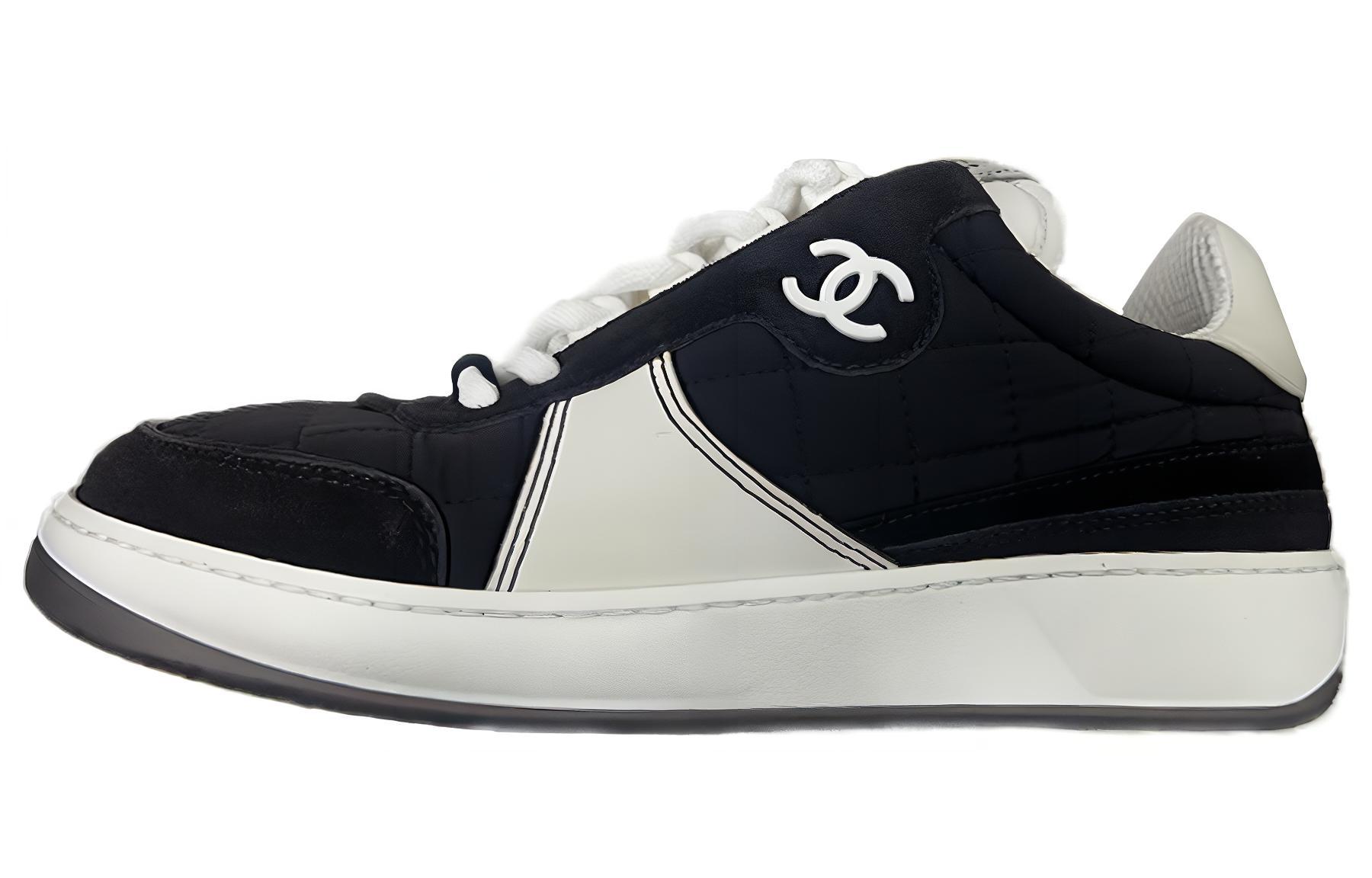 Buy 香奈儿低帮运动鞋‘黑白’ G39804-Y56332-K5435