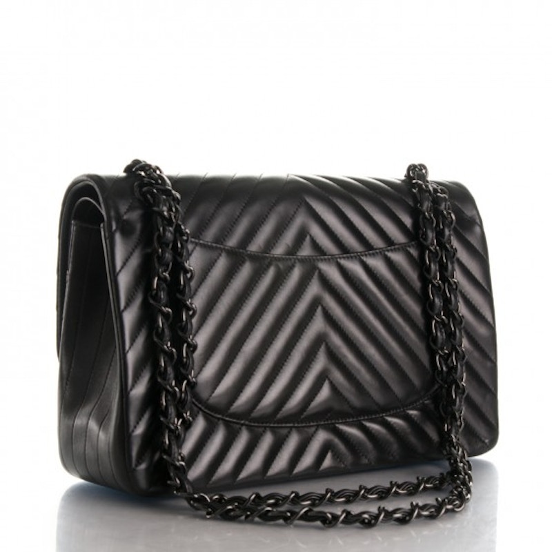 Order Chanel So Black Klasik Double Flap Chevron Kulit Anak Jumbo Hitam