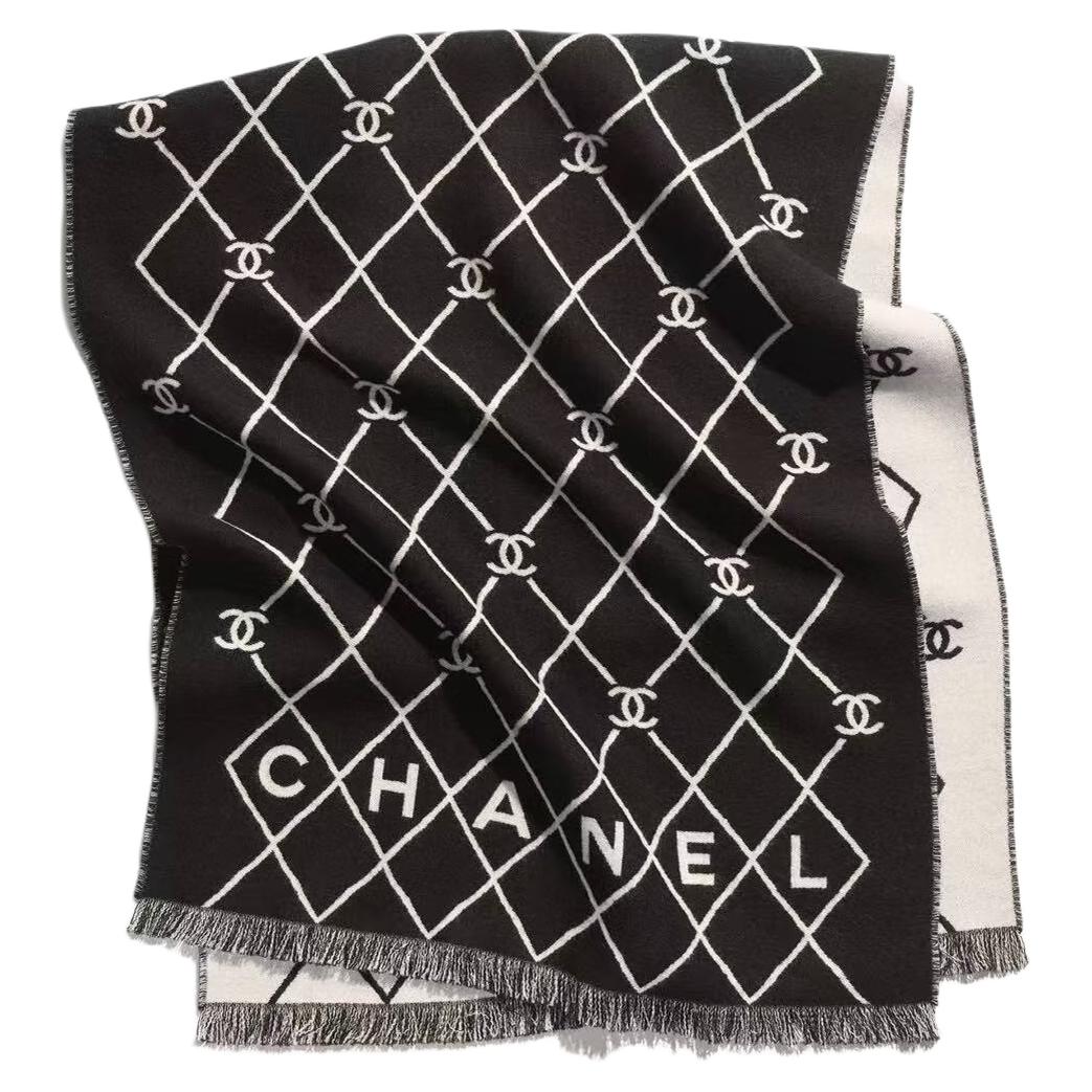 CHANEL Spring/Summer Double C Logo Wool Scarf Unisex Black/White AAB794B23598U8033