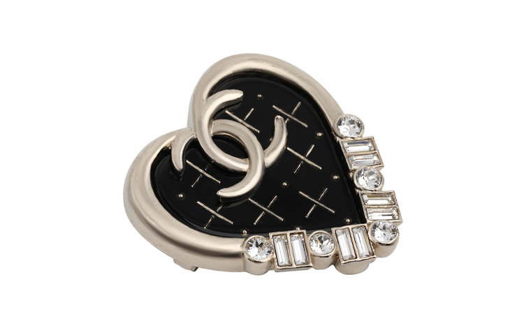 Chanel Vintage Double C Rhinestone Heart Brooch. AB6699-B06192-ND234 圖 2