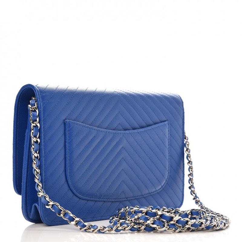 Order 香奈兒菱格紋魚子醬銀色明亮藍色鏈條錢包