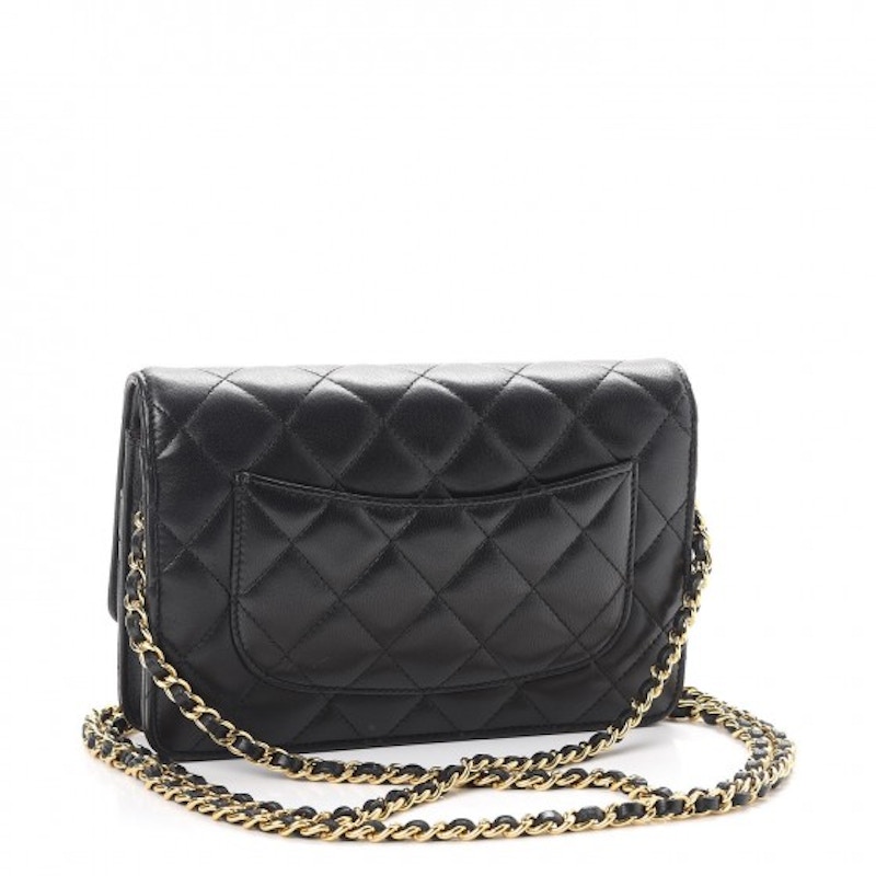 Order 샤넬 클래식 램스킨 블랙 WOC (50 characters) 
