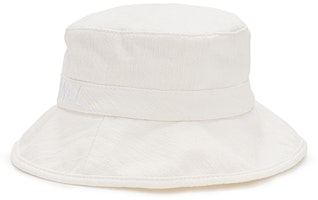 Sombrero Pescador Blanco CHANEL. AA7574B0578210601 Shop Sombrero Pescador Blanco CHANEL. AA7574B0578210601
