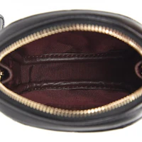 Lookbook Monedero Clásico Chanel con Cremallera en Diamante Acolchado Negro