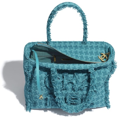 Chanel Zipped Shopping Bag Tweed Gold-tone Turquoise Lookbook Chanel Zipped Shopping Bag Tweed Gold-tone Turquoise