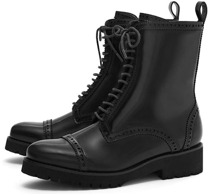 CHARLES & KEITH Embossed Lace-Up Mid-Heel Boot 'Black' 'Slim Marten' CK1-90580123_BLACK Lookbook CHARLES & KEITH Embossed Lace-Up Mid-Heel Boot 'Black' 'Slim Marten' CK1-90580123_BLACK