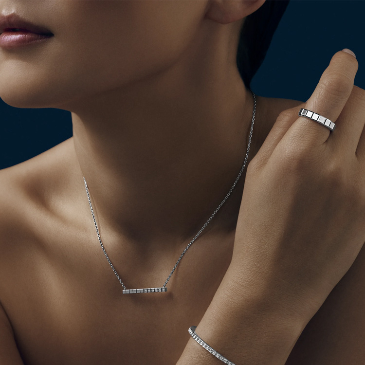 Details for ショパール アイスキューブ 18Kゴールドリング ユニセックス カップルデザイン ホワイト 829834-1001