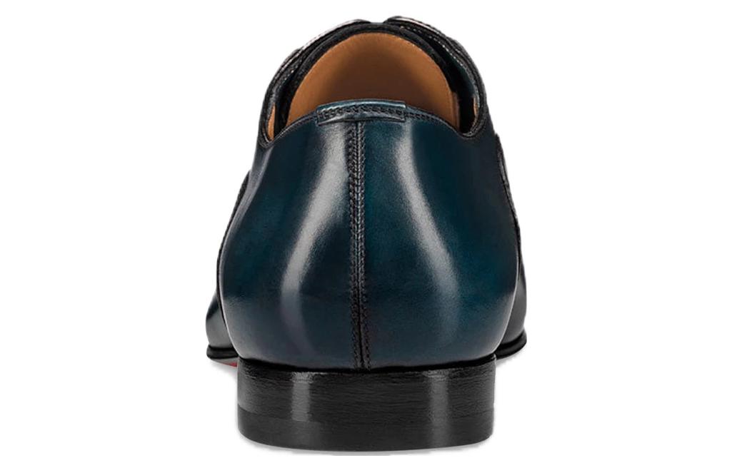 Shop Christian Louboutin CL Clorislove Ballerines Plates en Cuir Platine Pointu ''Bleu'' 3211068R593