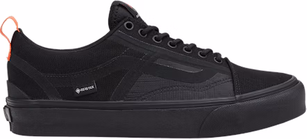 Christopher Raeburn x Vans Old Skool GORE-TEX VR3 'Triple Black' VN0A4BVJBLK Christopher Raeburn x Vans Old Skool GORE-TEX VR3 'Triple Black' VN0A4BVJBLK