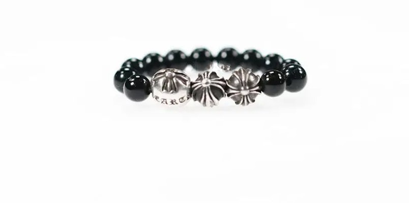 Chrome Hearts 银珠戒指 情侣款 黑色设计 男女通用款式. 2771 Lookbook Chrome Hearts 银珠戒指 情侣款 黑色设计 男女通用款式. 2771