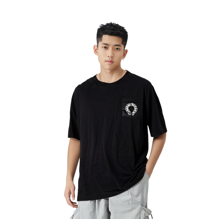 Shop Chrome Hearts Kaos Hitam Unisex Logo Horseshoe Malibu Lengan Pendek. CH-323