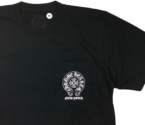 Chrome Hearts NYC Eksklusif Logo Graphic Tee Unisex Hitam CH-3261 Sizing Chrome Hearts NYC Eksklusif Logo Graphic Tee Unisex Hitam CH-3261
