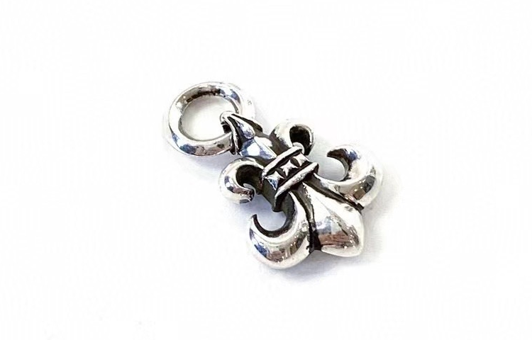 Chrome Hearts Scout Flower 925 Silver Pendant Unisex Couple Design - Silver CH-DZ8859