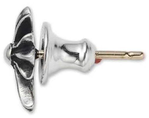 Chrome Hearts Small Cross 925 Silver Single Earring in Silver. CH-ED-543 Lookbook Chrome Hearts Small Cross 925 Silver Single Earring in Silver. CH-ED-543