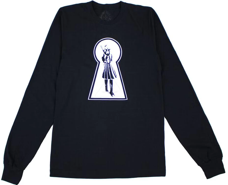 chrome-hearts-ss-23-cartoon-print-crewneck-sweatshirt-black-ch-000075