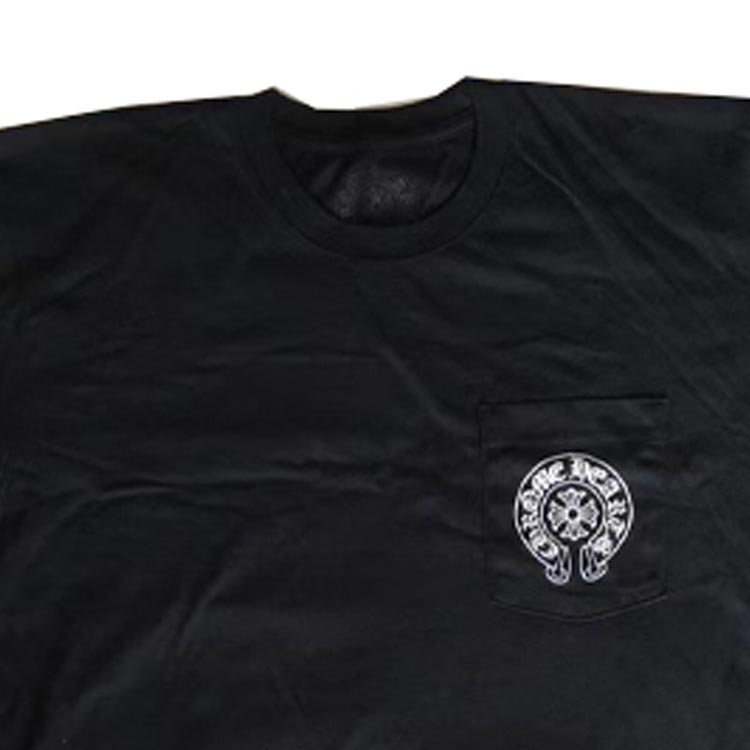 Purchase Chrome Hearts SS23 Horseshoe Cross Baju Grafik Unisex Hitam. CH-2023022302