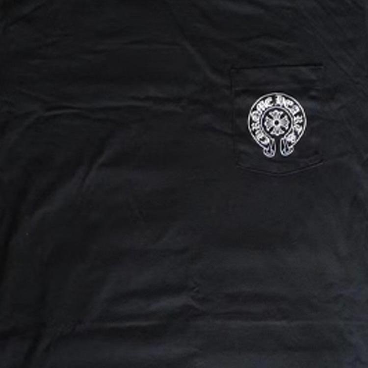 Sizing Chrome Hearts SS23 Horseshoe Cross Baju Grafik Unisex Hitam. CH-2023022302