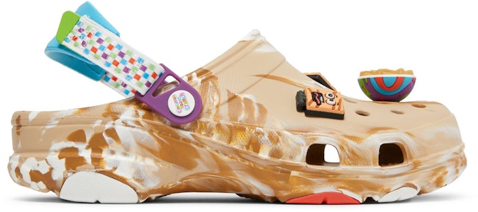 Cinnamon Toast Crunch x Crocs Classic All-Terrain Clog 'Marrón' 207920-2E9 Buy Cinnamon Toast Crunch x Crocs Classic All-Terrain Clog 'Marrón' 207920-2E9