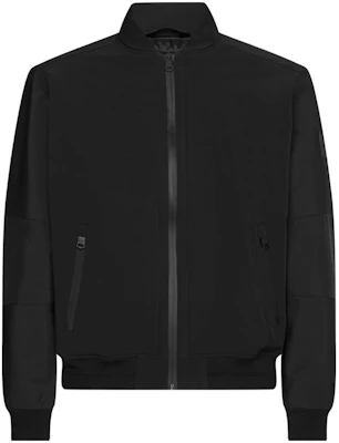 CK/Calvin Klein SS23 Jaket Hitam Polos dengan Resleting. K10K111331-BAE Buy CK/Calvin Klein SS23 Jaket Hitam Polos dengan Resleting. K10K111331-BAE