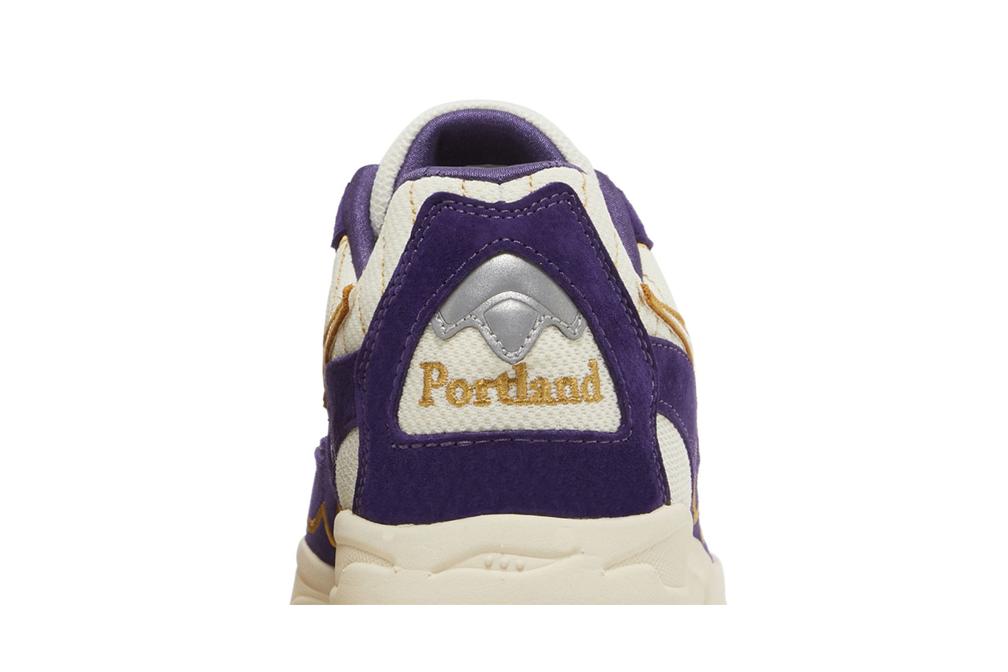 Cheap Claima x Saucony 3D Grid Hurricane ‘Claim a Seat’ S70825-1