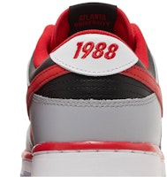 克拉克亞特蘭大大學 x Nike Dunk Low 'Find a Way or Make One' DR6189-001 Sizing 克拉克亞特蘭大大學 x Nike Dunk Low 'Find a Way or Make One' DR6189-001