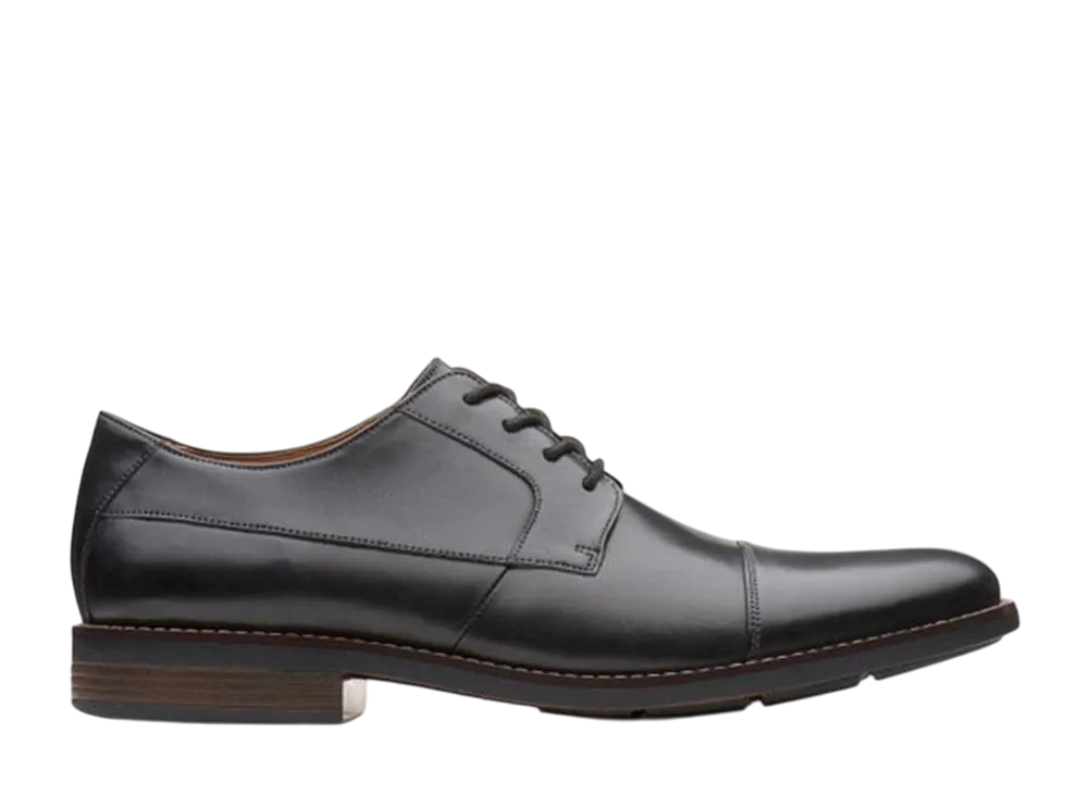 Clarks Becken Cap 'Black Leather' 26123139