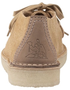 Clarks Desert Nomad Cokelat Terang 26172580 Lookbook Clarks Desert Nomad Cokelat Terang 26172580