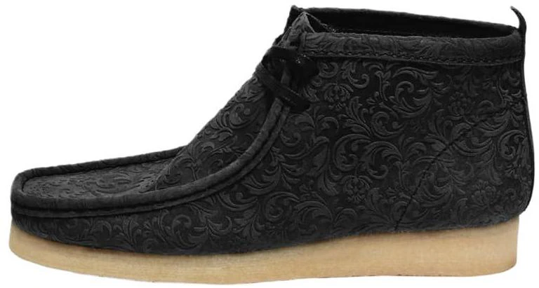 clarks-end-x-wallabee-oxford-flowers-black