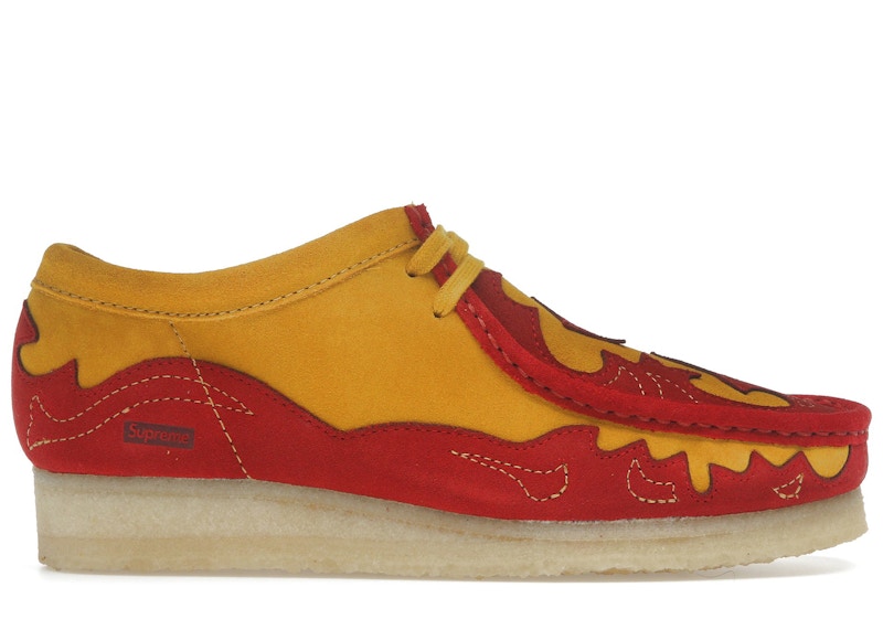 Clarks Originals Wallabee Boots Supreme Western Cut Out Gold