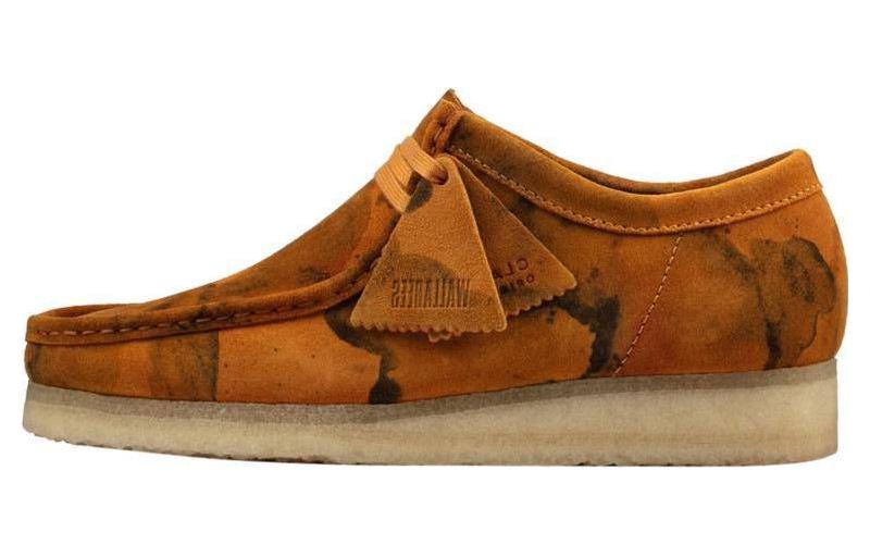 Clarks Originals Wallabee Leather Casual Shoes Ginger Yellow. 26162484