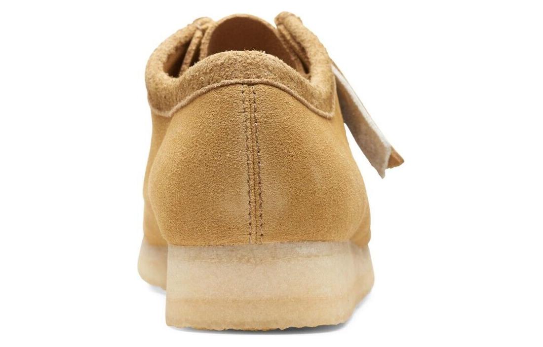Shop 其樂 Originals Wallabee 麂皮苔蘚綠 26166241