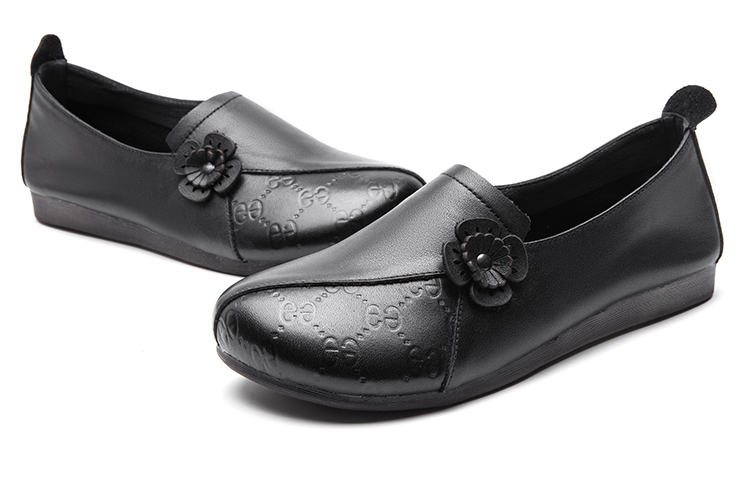 Shop クラークス Padmore ブラックレザー 79161