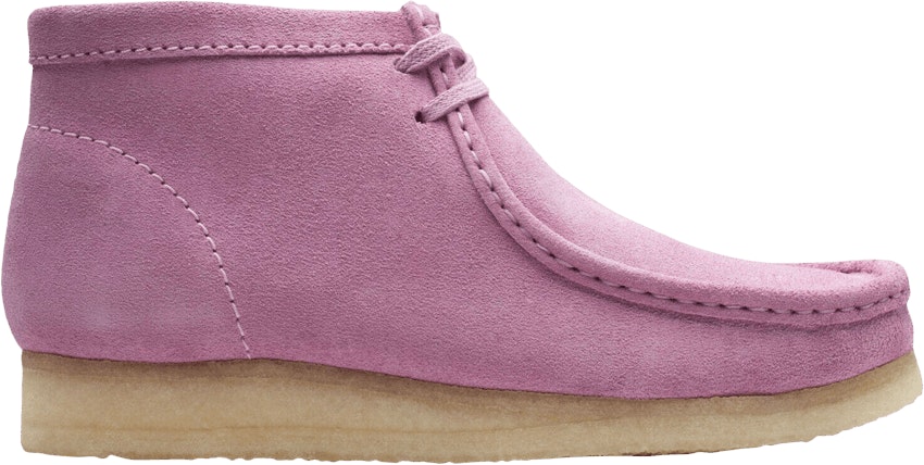 clarks-wallabee-boot-lavender-suede