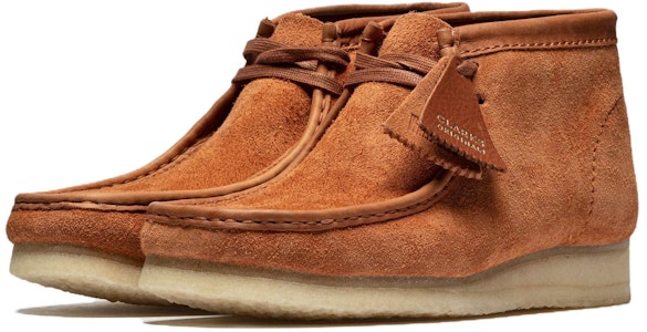 Botas Clarks Wallabee 'Ante Peludo Marrón Claro' 26154818 Lookbook Botas Clarks Wallabee 'Ante Peludo Marrón Claro' 26154818