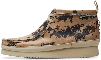 Clarks Wallabee GTX End Digi Camo Earth Pixel 26138710 Clarks Wallabee GTX End Digi Camo Earth Pixel 26138710
