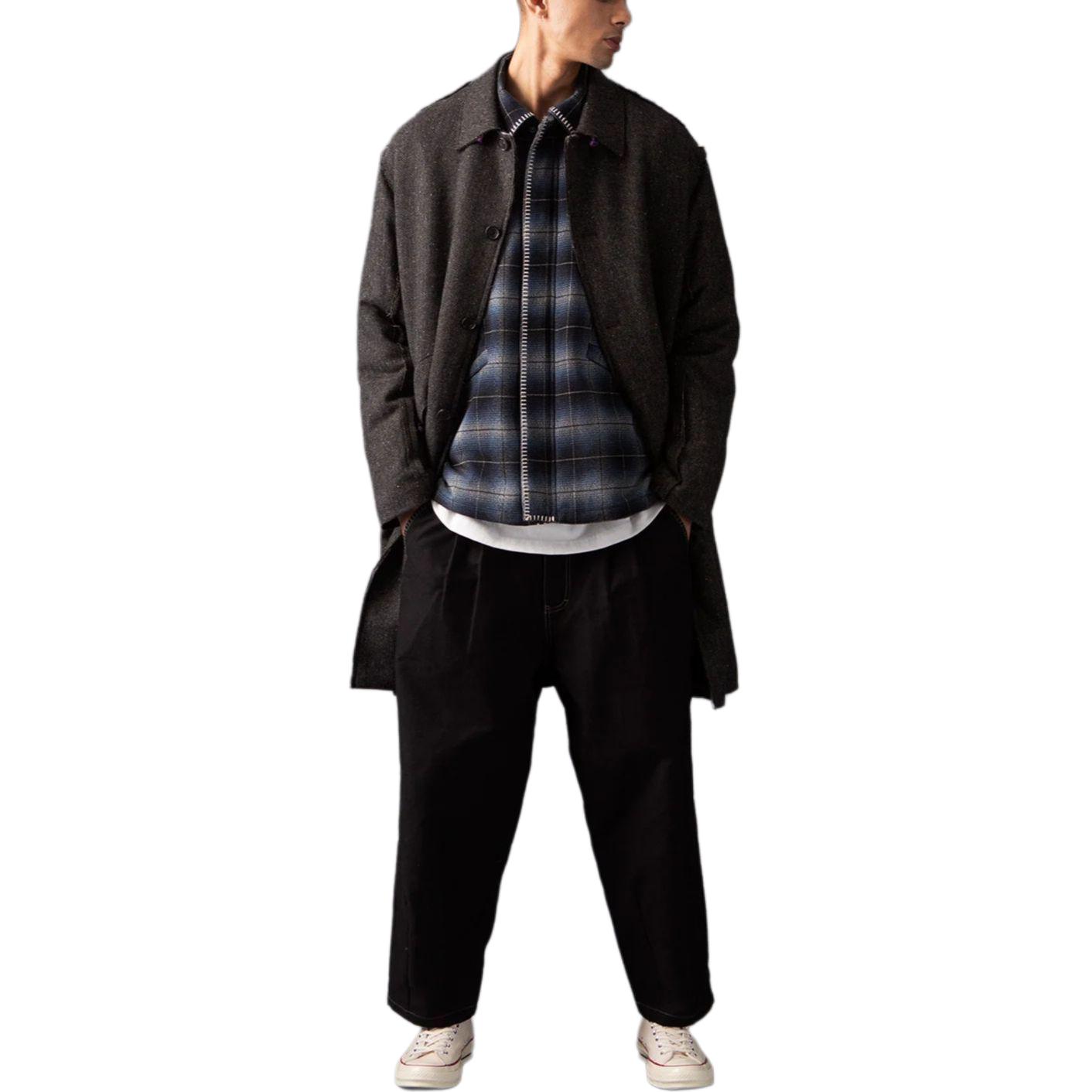 Shop CLOT 黑色純色扣式翻領夾克 CLJK23F40004