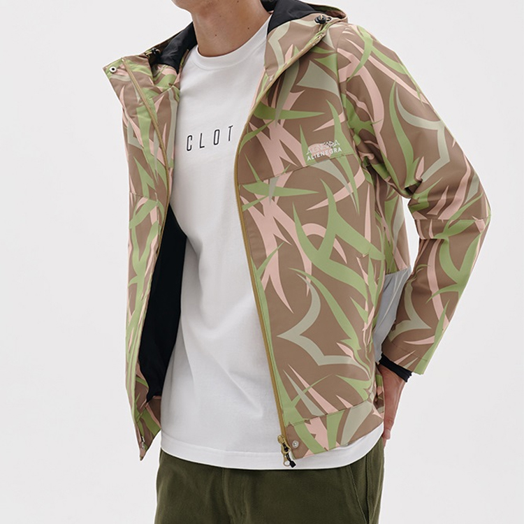 Shop CLOT 남성용 그린 쏜 시리즈 레귤러 핏 자켓 CLJK19SAL403-GN