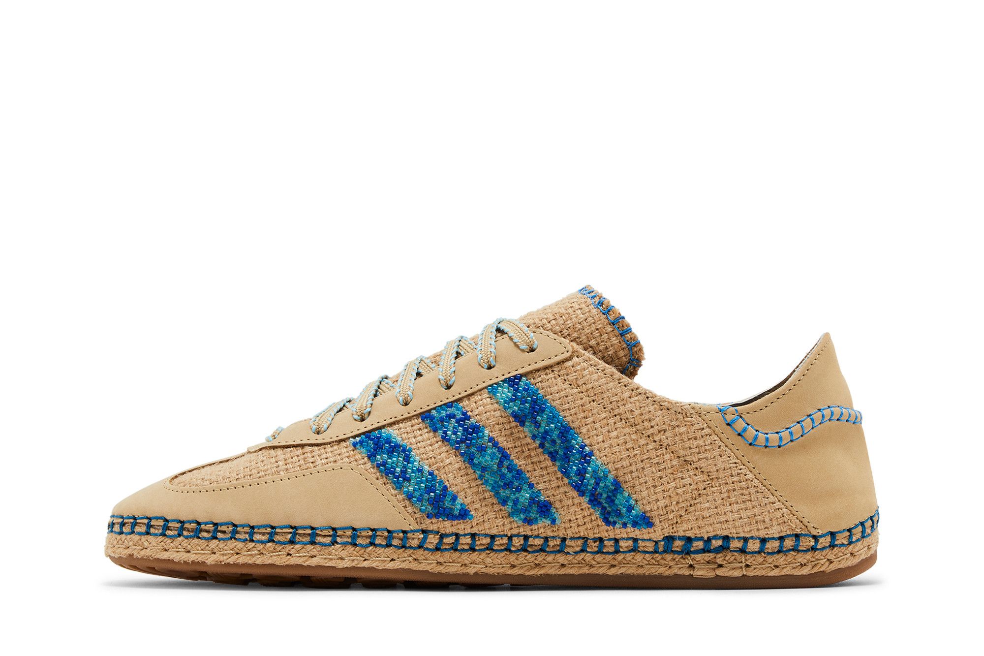 Shop CLOT×adidas ガゼル 麻カーキ ライトブルー IH3641
