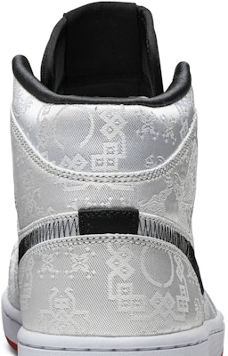 CLOT x Air Jordan 1 Mid 'Fearless' CU2804-100 Sizing CLOT x Air Jordan 1 Mid 'Fearless' CU2804-100