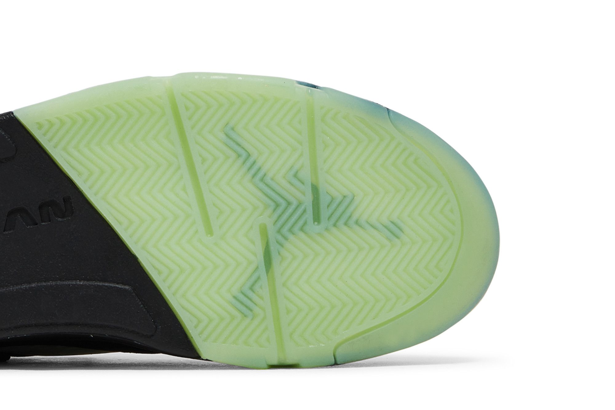 Details for CLOT x Air Jordan 5 Low DM4640-036