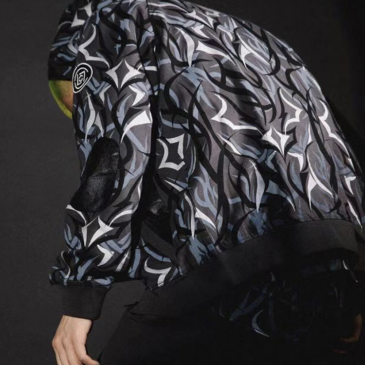 Shop CLOT x Alienegra 荊棘系列黑色幾何圖案拉鍊連帽上衣 男女款 CLHD19FW002