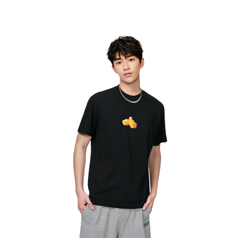 Details for 클랏 x 맥스파이시 협업 치킨 윙 그래픽 블랙 반팔 티셔츠 CLTE23SMC108