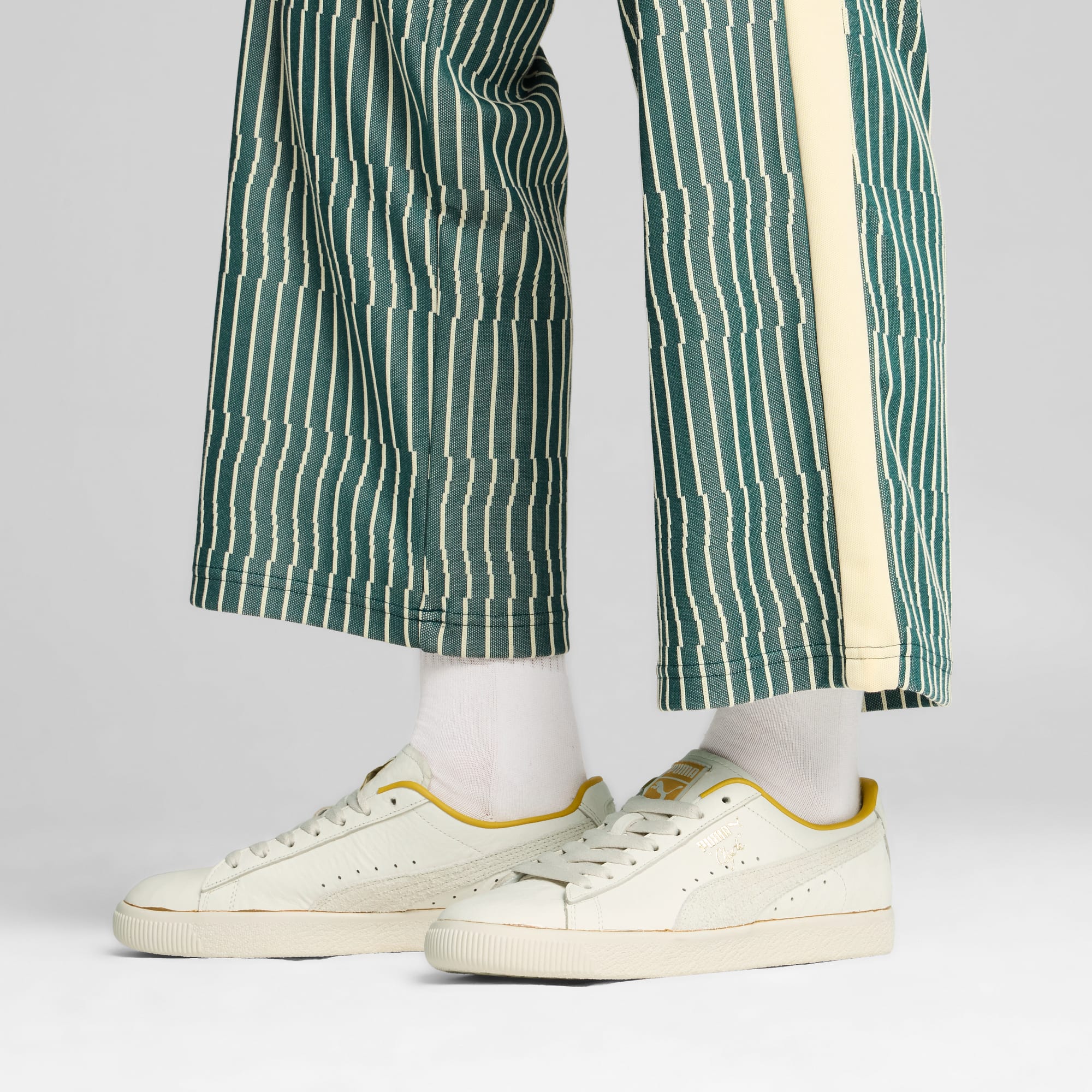 Clyde The NeverWorn IV Sneakers 圖 2