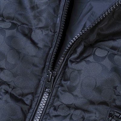 COACH 黑色標誌印花連帽羽絨外套長袖 CD759-BK Cheap COACH 黑色標誌印花連帽羽絨外套長袖 CD759-BK