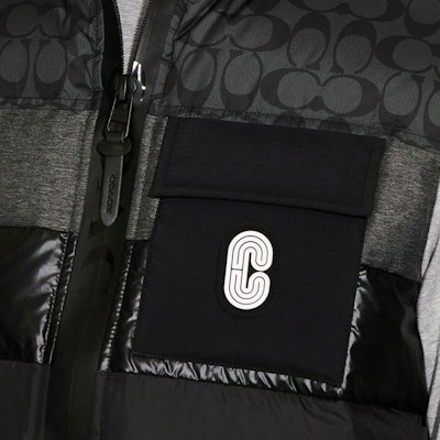 COACH Black Logo Print Sleeveless Down Vest Casual Zip Jacket CG626-R81 Purchase COACH Black Logo Print Sleeveless Down Vest Casual Zip Jacket CG626-R81
