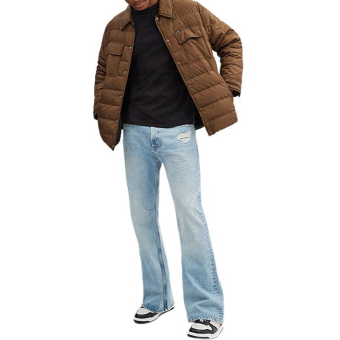 Lookbook COACH  Brown Solid Color Down Jacket with Single-Breasted Long Sleeves. CT733-WPK